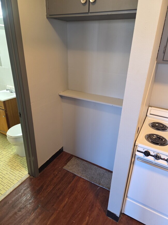 Photo - 6017 Bass Lake Rd