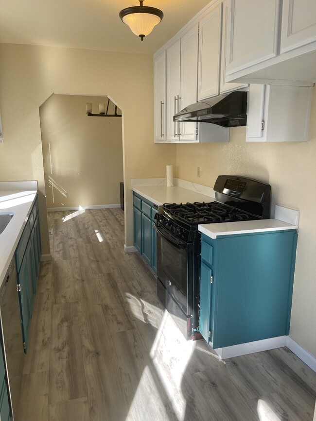 Building Photo - 538 A St Rental