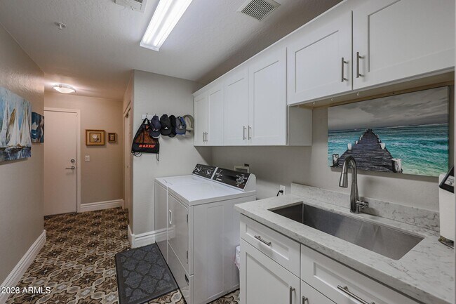 19700 N 76th St Unit 1122