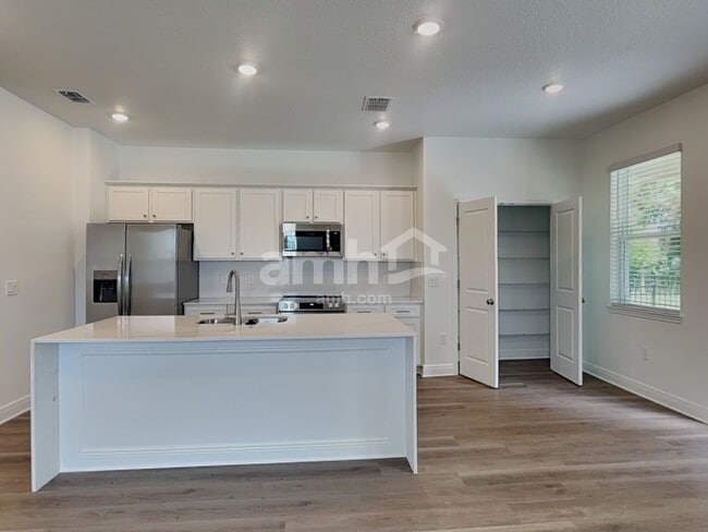 Photo - 1534 Blue Nile Pt