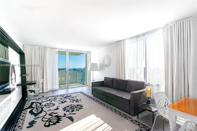 Photo - 1100 West Ave Unidad 1402