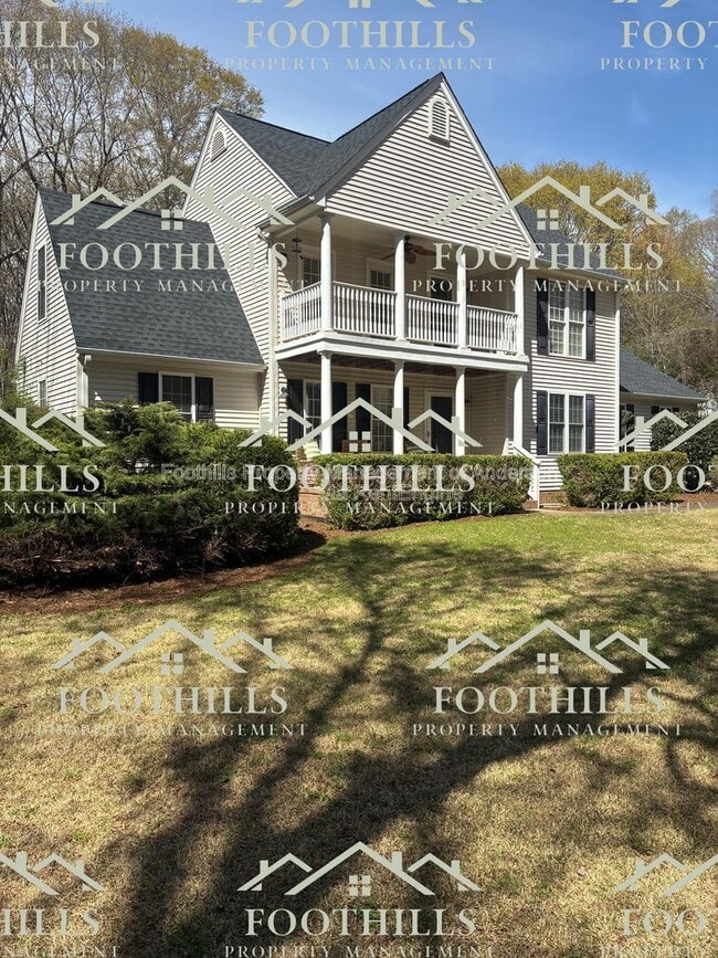 Building Photo - 115 Crosscreek Dr