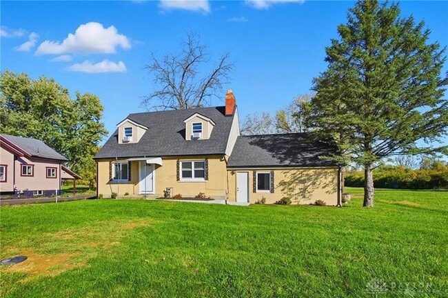 Photo - 2512 Harshman Rd