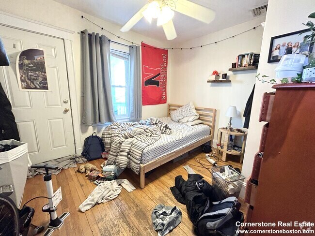 Building Photo - 24 Stockwell St Unit 2 Rental