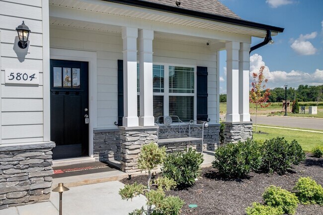 Photo - 119 Millet St