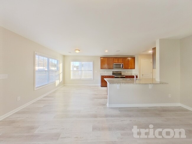 Photo - 422 Providence Plantation Cir