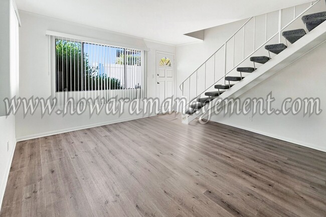 Photo - 5238 Tilden Ave Unidad 4