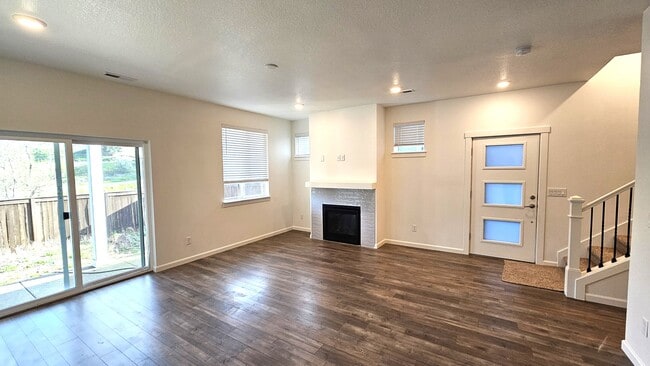 Photo - 4206 S Waters Edge Wy