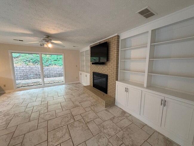 Photo - Beautiful Ranch Home in East Cobb's Indian Hills Subdivision!