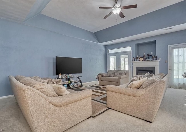 Photo - 2923 Drum Point Crescent