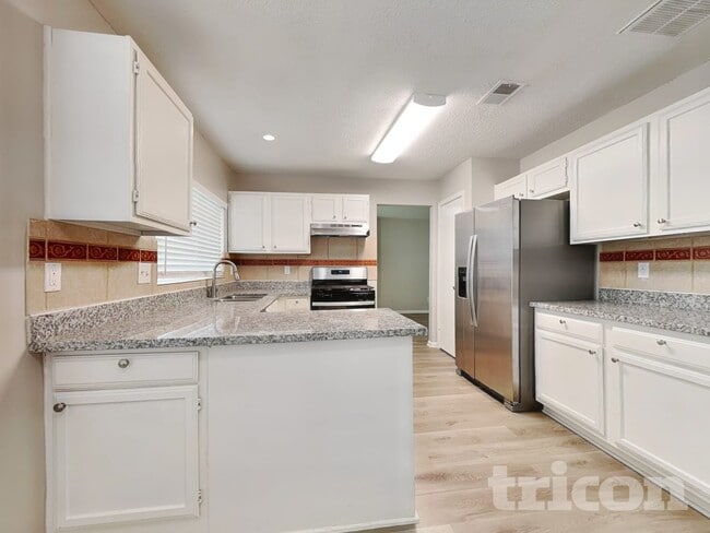 Photo - 2610 Townhall Ln