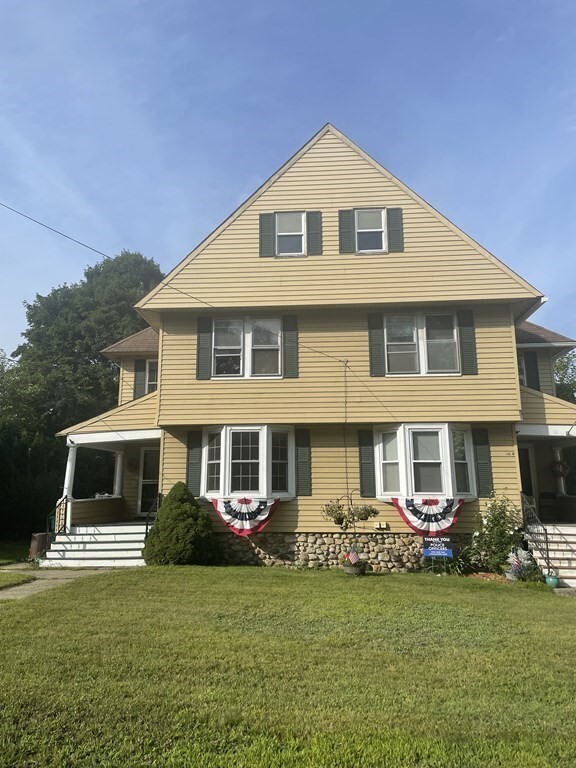 Photo - 156A Main St Townhome