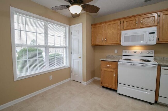 Photo - 2107 Ringgold Ct