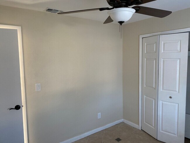 Photo - 3809-3811 SW 8th Ct Unit 3811 SW 8th Ct