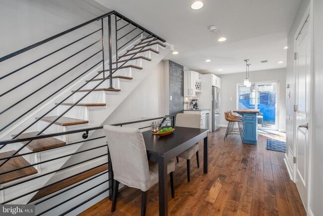 Photo - 2012 Pierce St