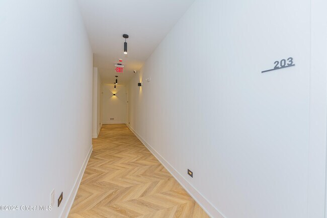 Photo - 1133 Loudon Rd Unit 201