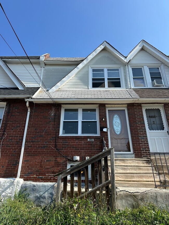 Building Photo - Beautiful 2 Bed/ 2 Full bath for rent with Finished basement.