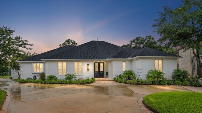 Photo - 1326 Sugar Creek Blvd House