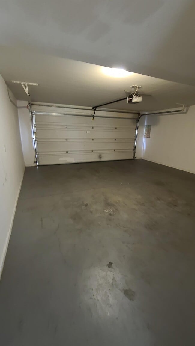 Photo - 807 Montclair Dr