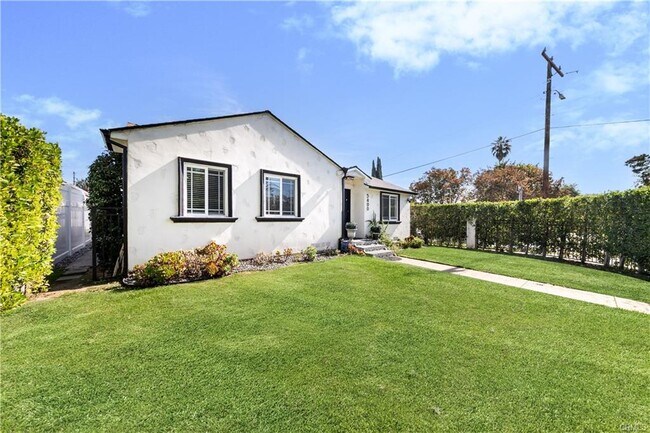 Building Photo - 5400 Columbus Ave