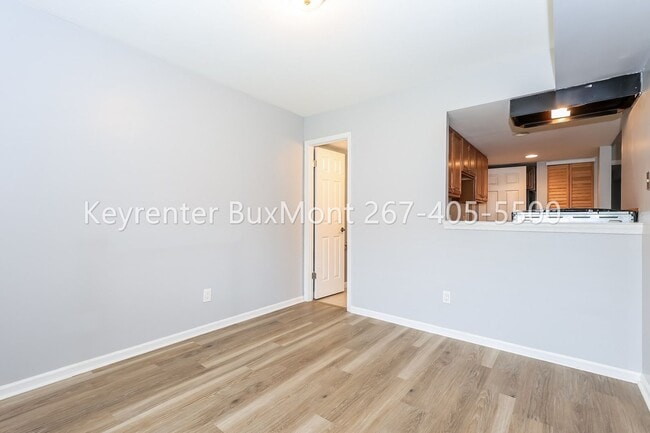 Photo - 1825 Bridgetown Pike Unit 309