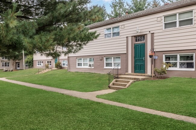 Premier Garden Apartments