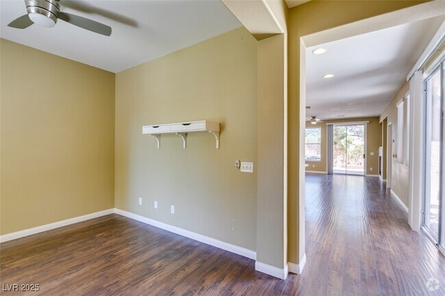 Building Photo - 5928 Attavilla Dr Rental
