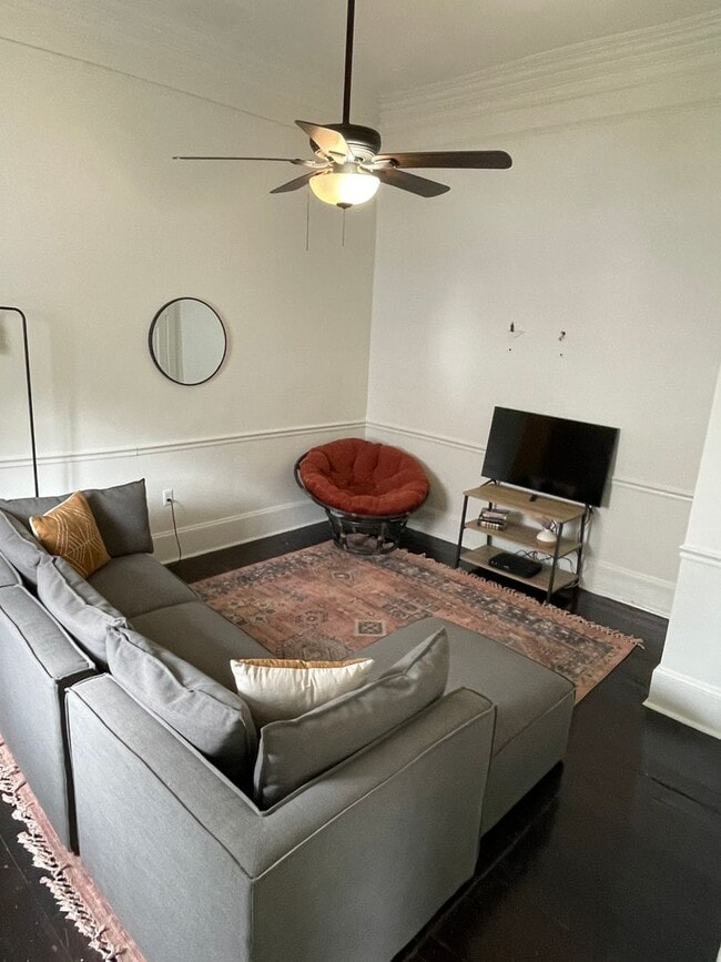 Photo - Fully Furnished 1BD/1BA, Walk to French Quarter Unidad 3