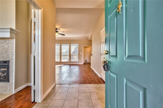 Photo - 4424 Maple Shade Ave