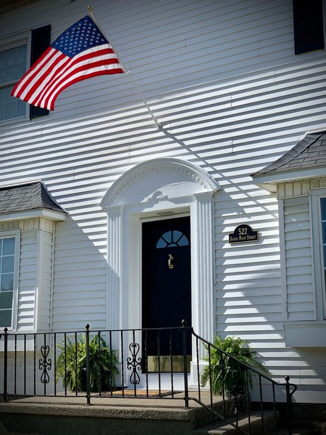 Photo - 522 S Main St Unit 4