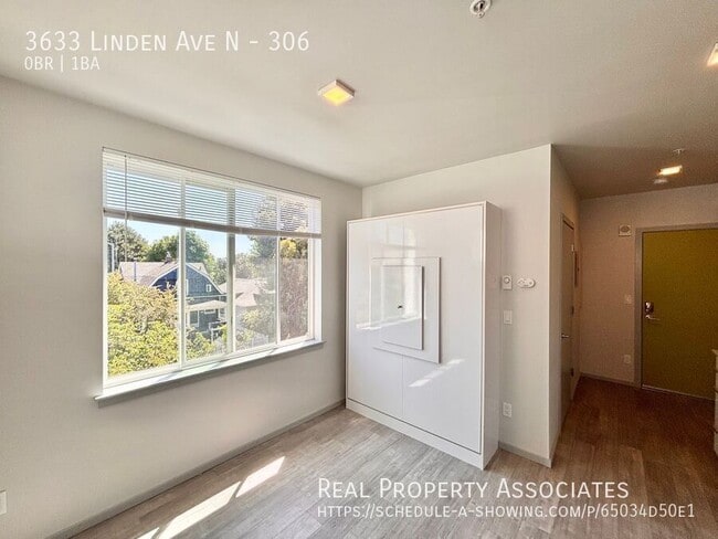 Photo - Linden Ave
