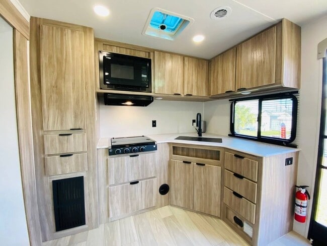 Photo - 1200 US Hwy 27 N