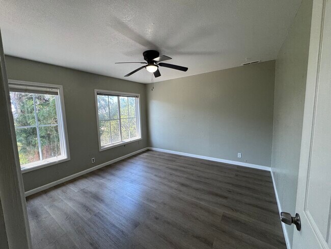 1450 Highland Blvd