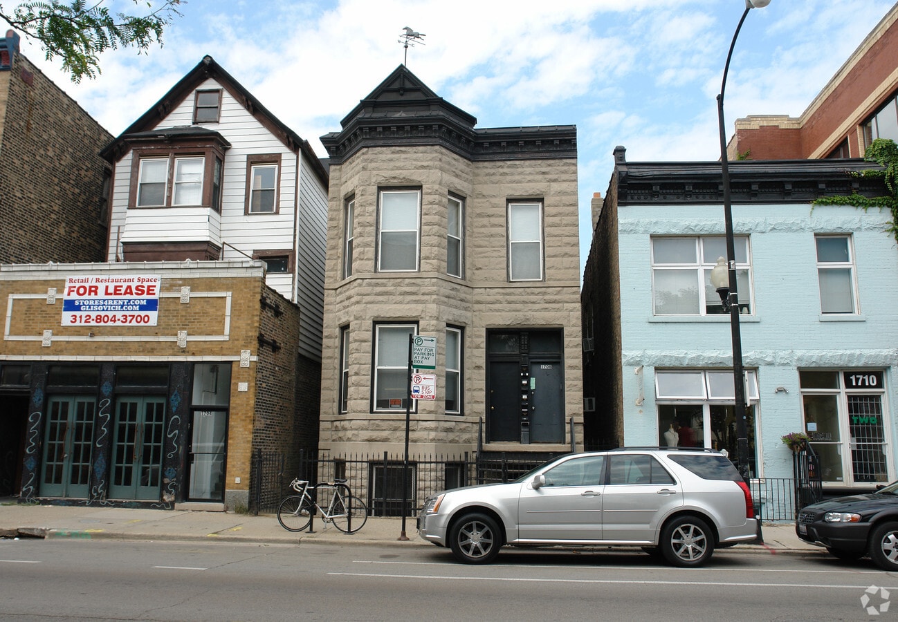 Photo - 1708 N Damen Ave Apartments