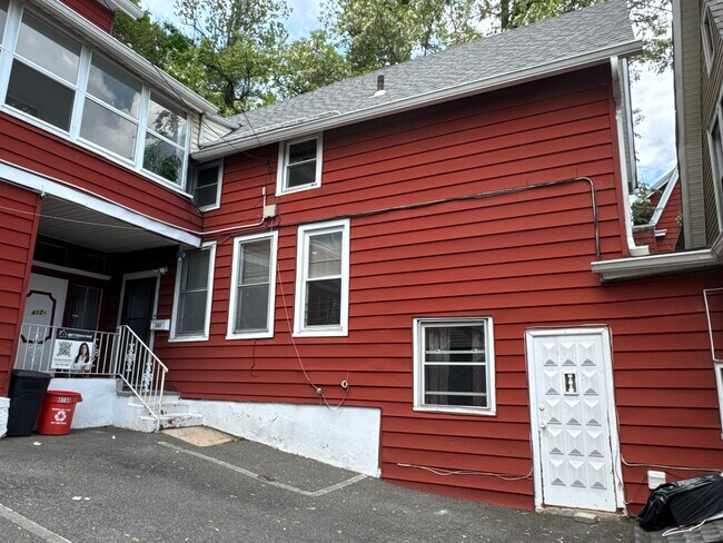 Welcome to 414A - 414 Undercliff Ave Apartamentos Unidad 414A
