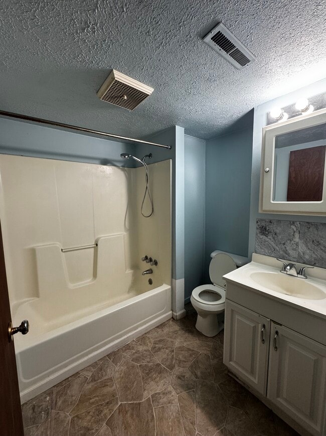 Photo - SR 15 Unit 1