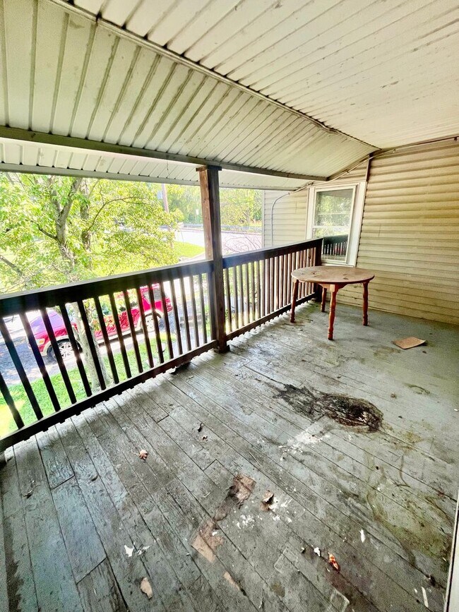 Photo - 443 Walnut St Unit C
