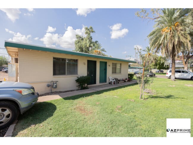 Building Photo - Welcome to your Ideal Tempe Studio Unit wi... Rental