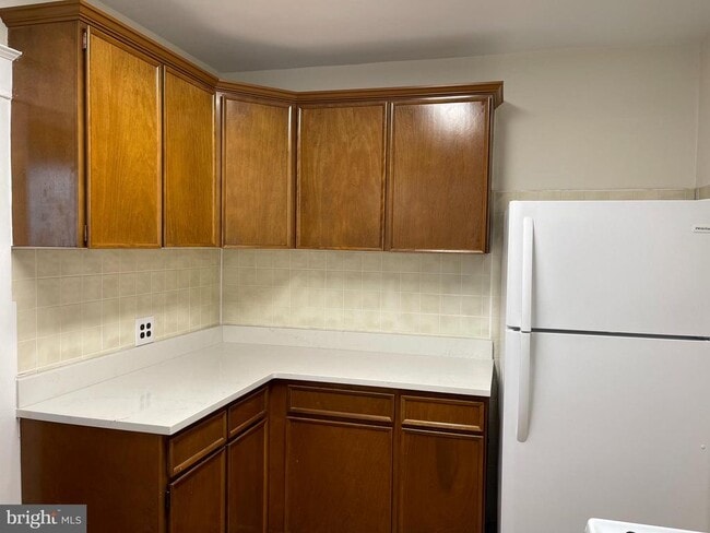 Photo - 1854 Rockwell Rd
