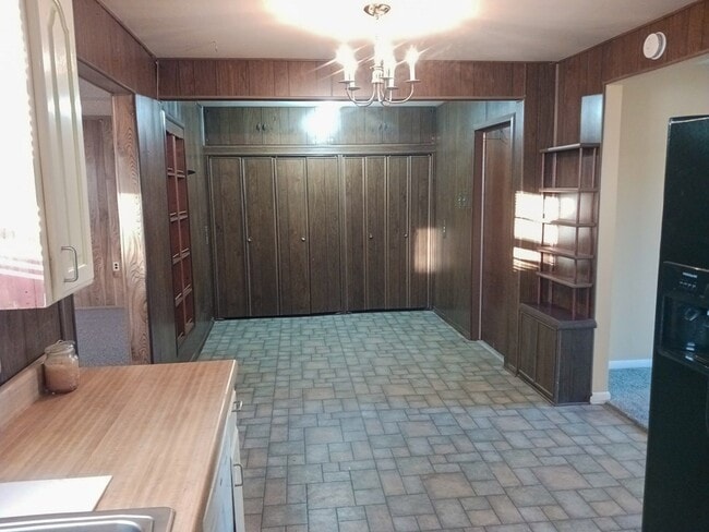 Photo - 1208 E 56th St