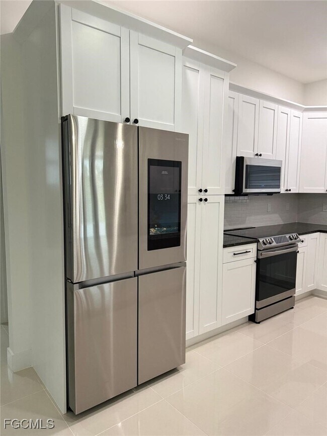 Photo - 505 E 8th St