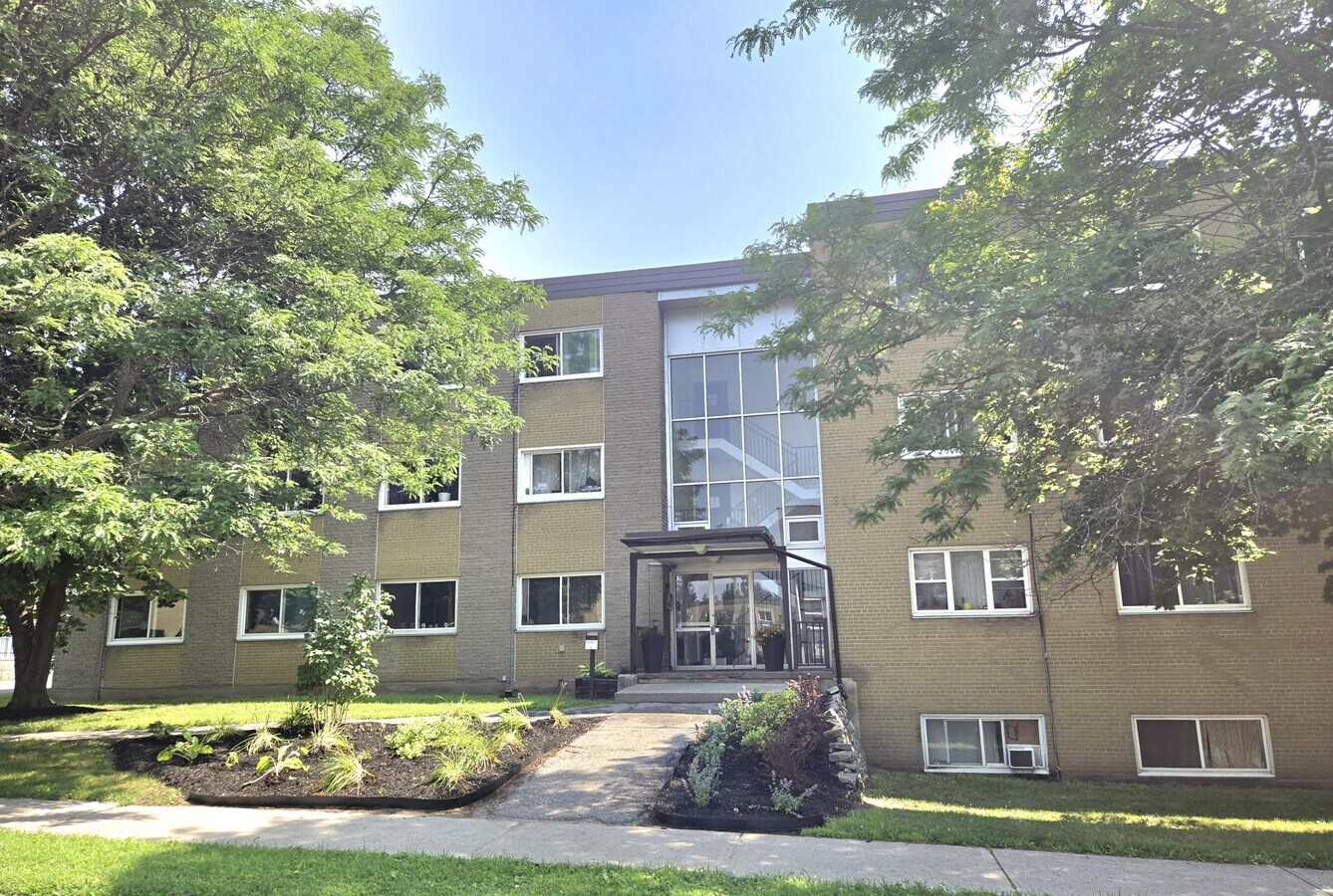 Photo - 621 Cummings Avenue