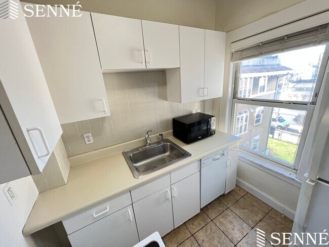 Photo - 2 Sacramento St Unit 3