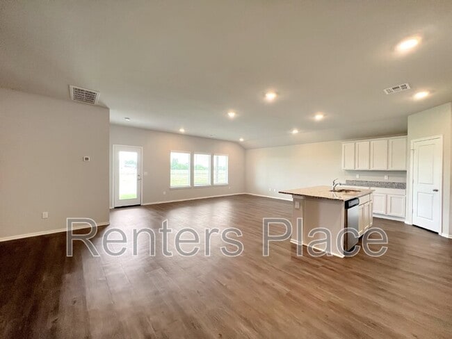 Photo - 20 Stonegate Dr