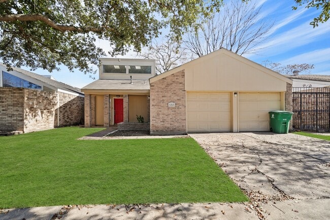 Building Photo - 4343 Willow Beach Dr