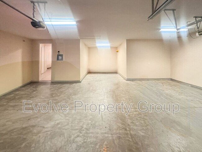 Photo - 231 Flach Dr