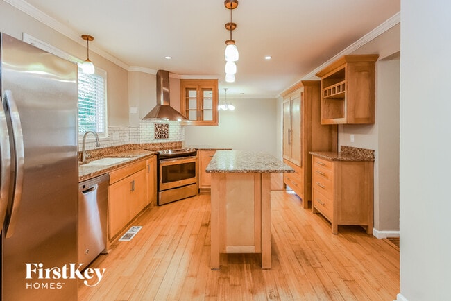 Photo - 2417 Quaker Landing Rd