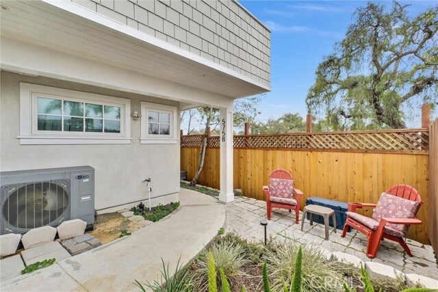 Photo - 575 Through St Unit B