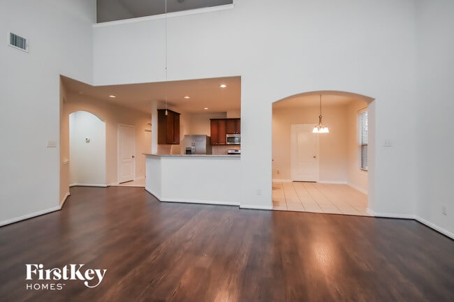 Photo - 21324 Kings Guild Ln