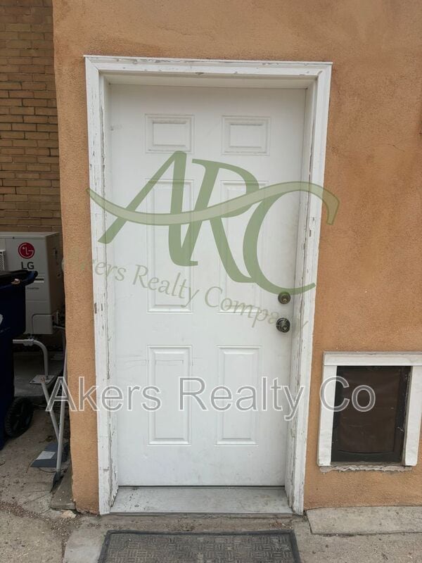 Photo - 123 Van Buren St